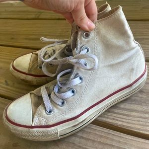 White kids converse size, mens size 3, women’s size 5